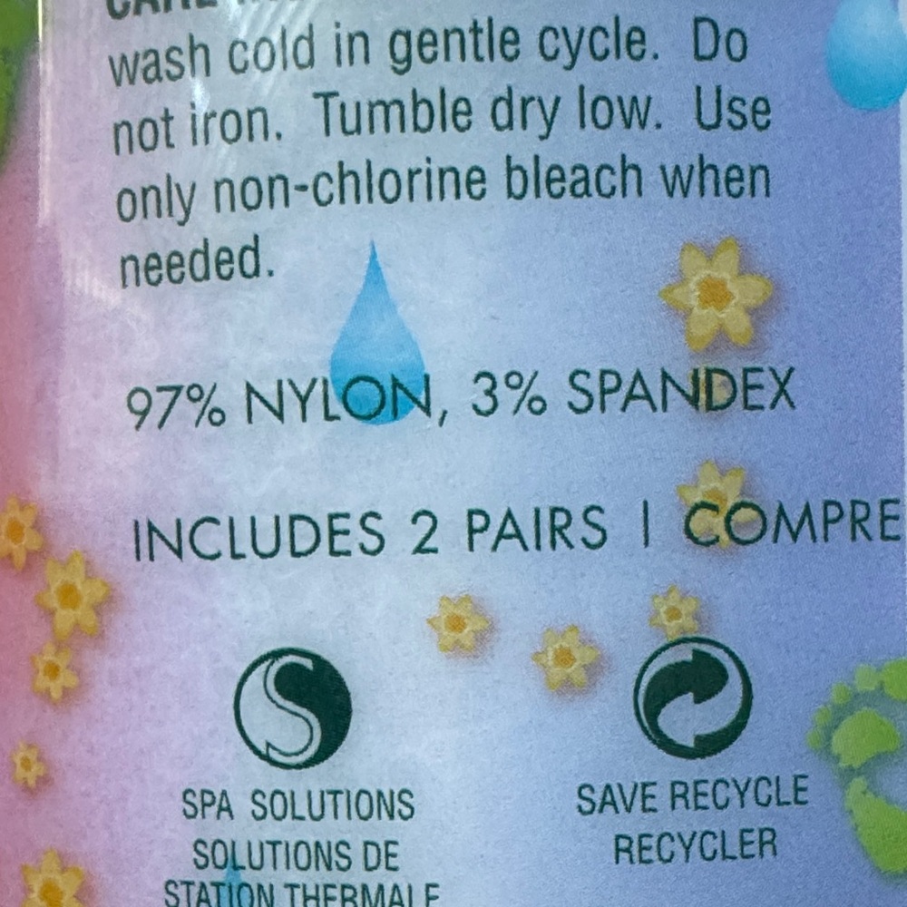 Earth Therapeutics Aloe Socks (Pack of 2) - Picture 9 of 12
